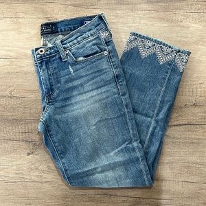 Lucky Brand Embroidered Sweet Crop Jeans Size 0/25